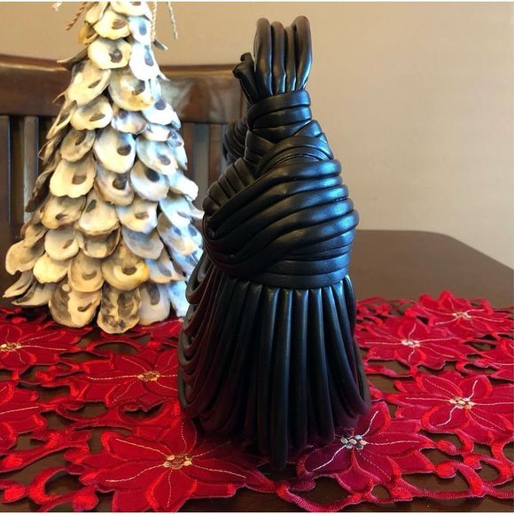 LICORICE BAG - NWT Adorable & Unusual PU Vegan Satchel/Crossbody. LOVE THIS ♥️ - Picture 7 of 16